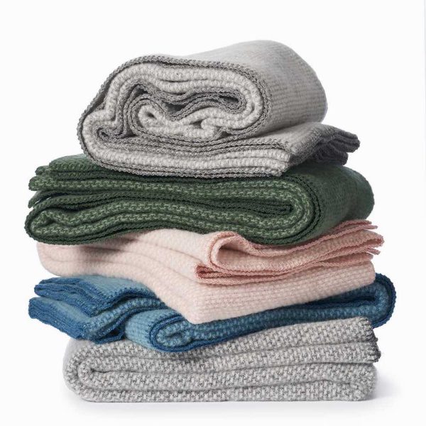 Domino Wool Throw Light Grey