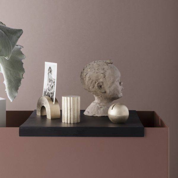 Card Stand Column
