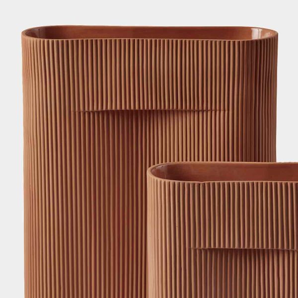 Ridge Vase Terracotta