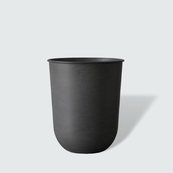 Out Pot Black
