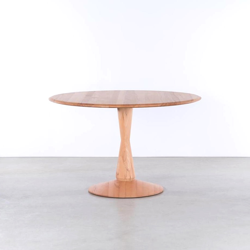 volan-round-table-beech