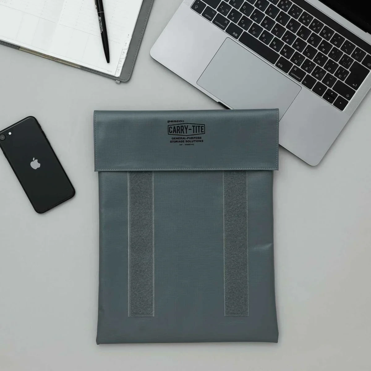 -dtla-cornershop-brooklyn-penco-carry-tite-laptop-case-13-14-inches--01-xl