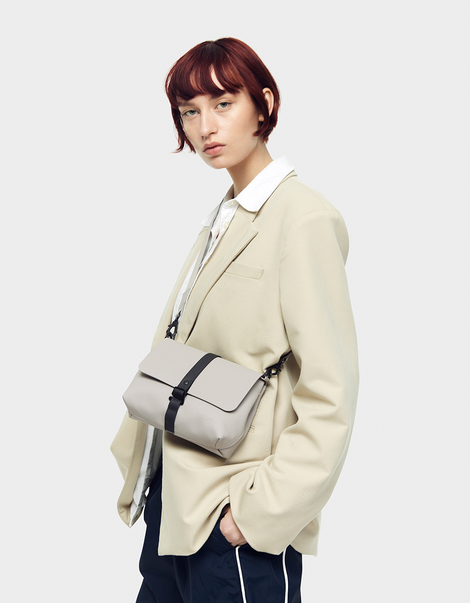 Splsh Crossbody Bag - Taupe 4