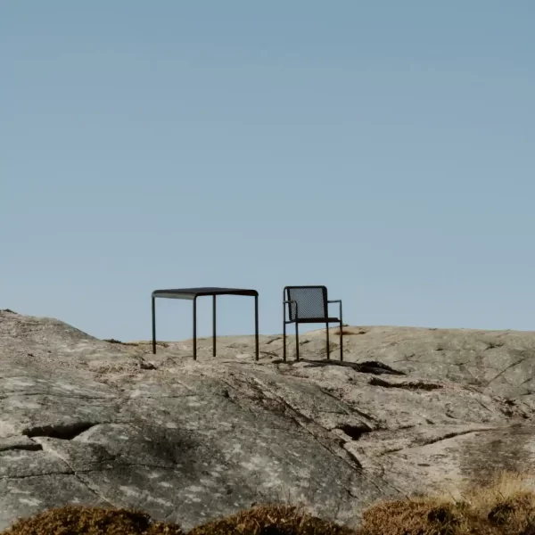 Dapple Dining Table
