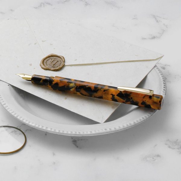 Marbled Fountain Pen Brown