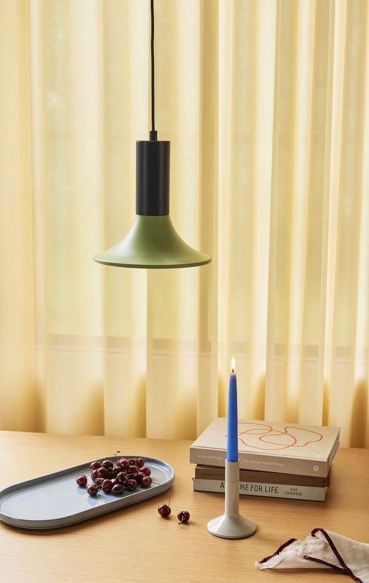 luminary-pendant-bluelight-green-adecc0179d7b7b51ebc405ccf48a1e72