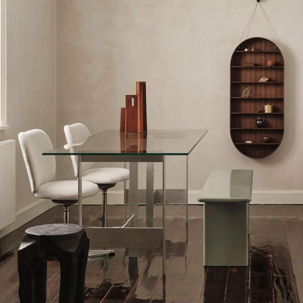 Lager Dining Table