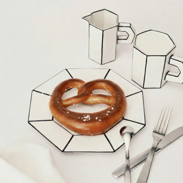 Carte Blanche Jug